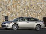 Toyota Avalon 2012 года